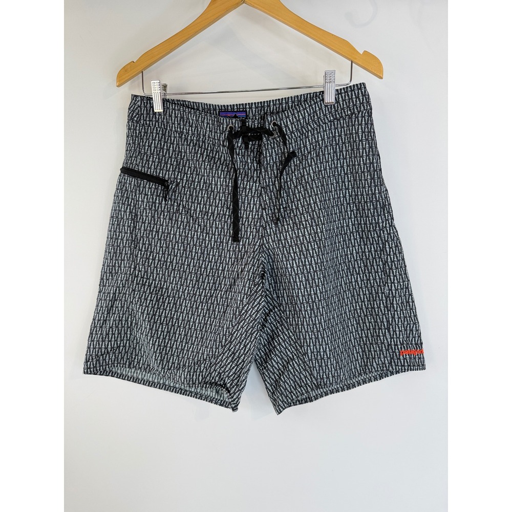 Patagonia Wavefarer Boardshorts Mens 30 Gray Geometric Print Swim Trunks 13482